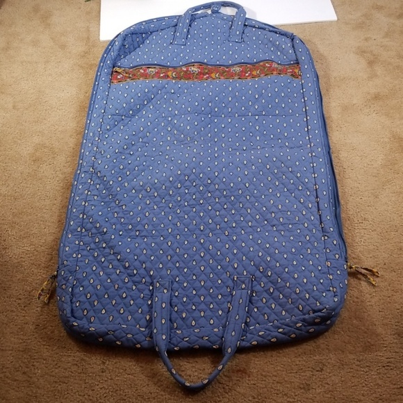 Vera Bradley Handbags - Vera Bradley garment bag